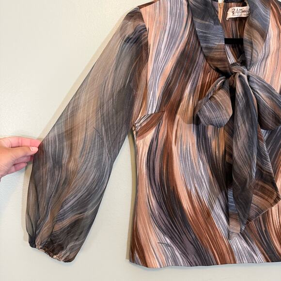 B Altman & Co Blouse 14 Vintage Abstract Tie Neck Long Sleeve Work Career Brown - Picture 3 of 9